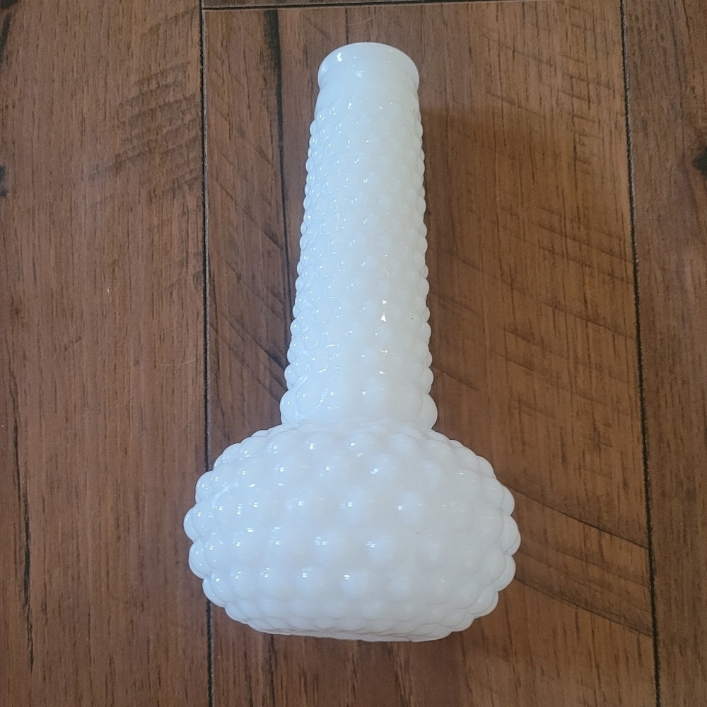 Vintage - Hob Nail Milk Glass Vase‎